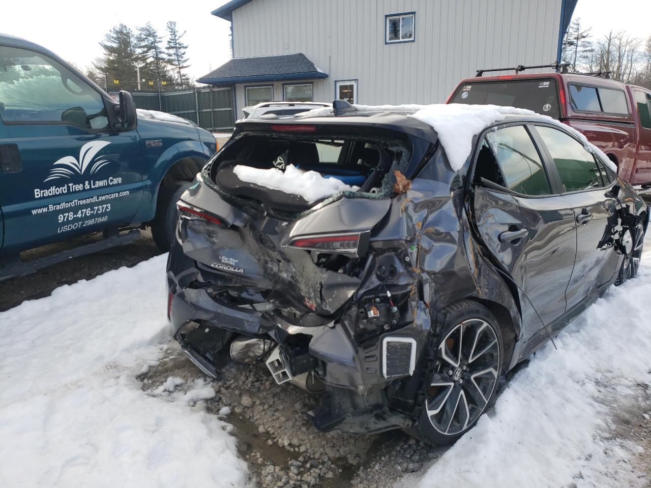 Photo 9 from auction – 2022 TOYOTA COROLLA XS with VIN JTNC4MBE2N3154602