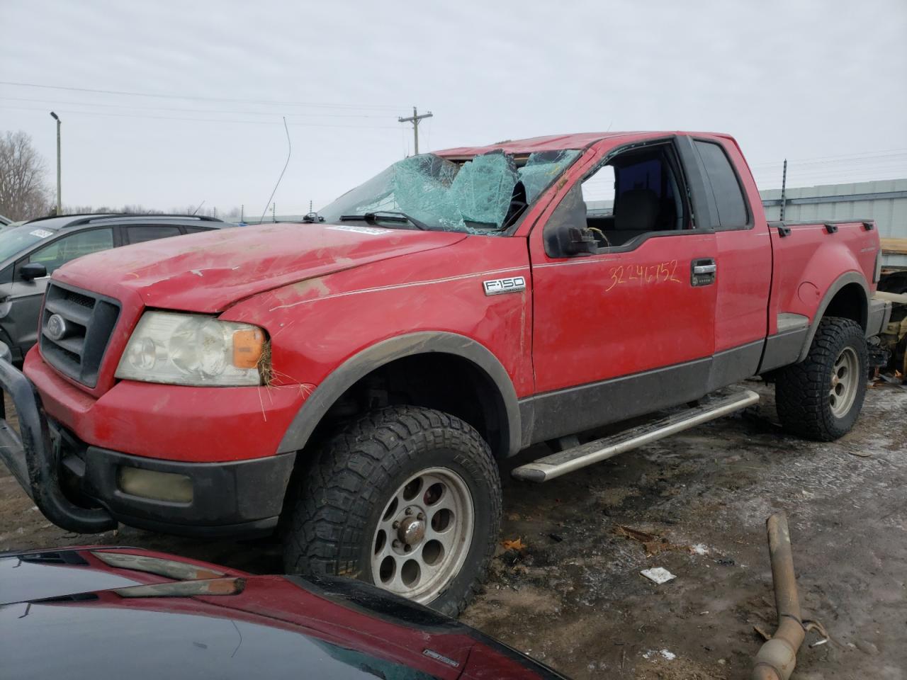 Photo 2 from auction – 2004 FORD F150 with VIN 1FTPX04504KC71313
