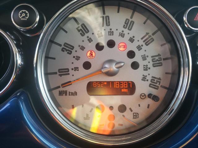 Photo 8 from auction – 2005 MINI COOPER S with VIN WMWRE33495TD97481