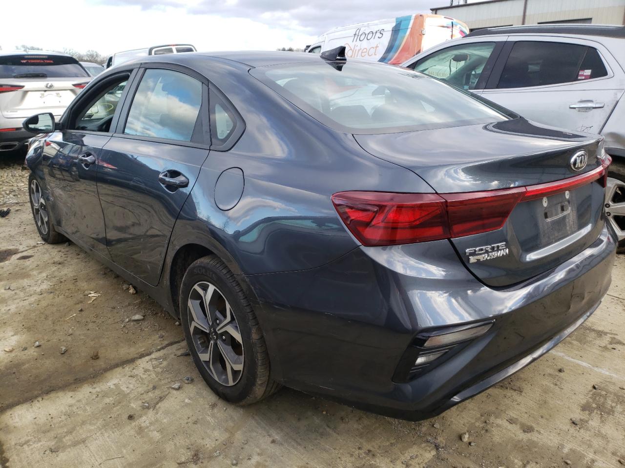 Photo 3 from auction – 2021 KIA FORTE FE with VIN 3KPF24AD8ME284925