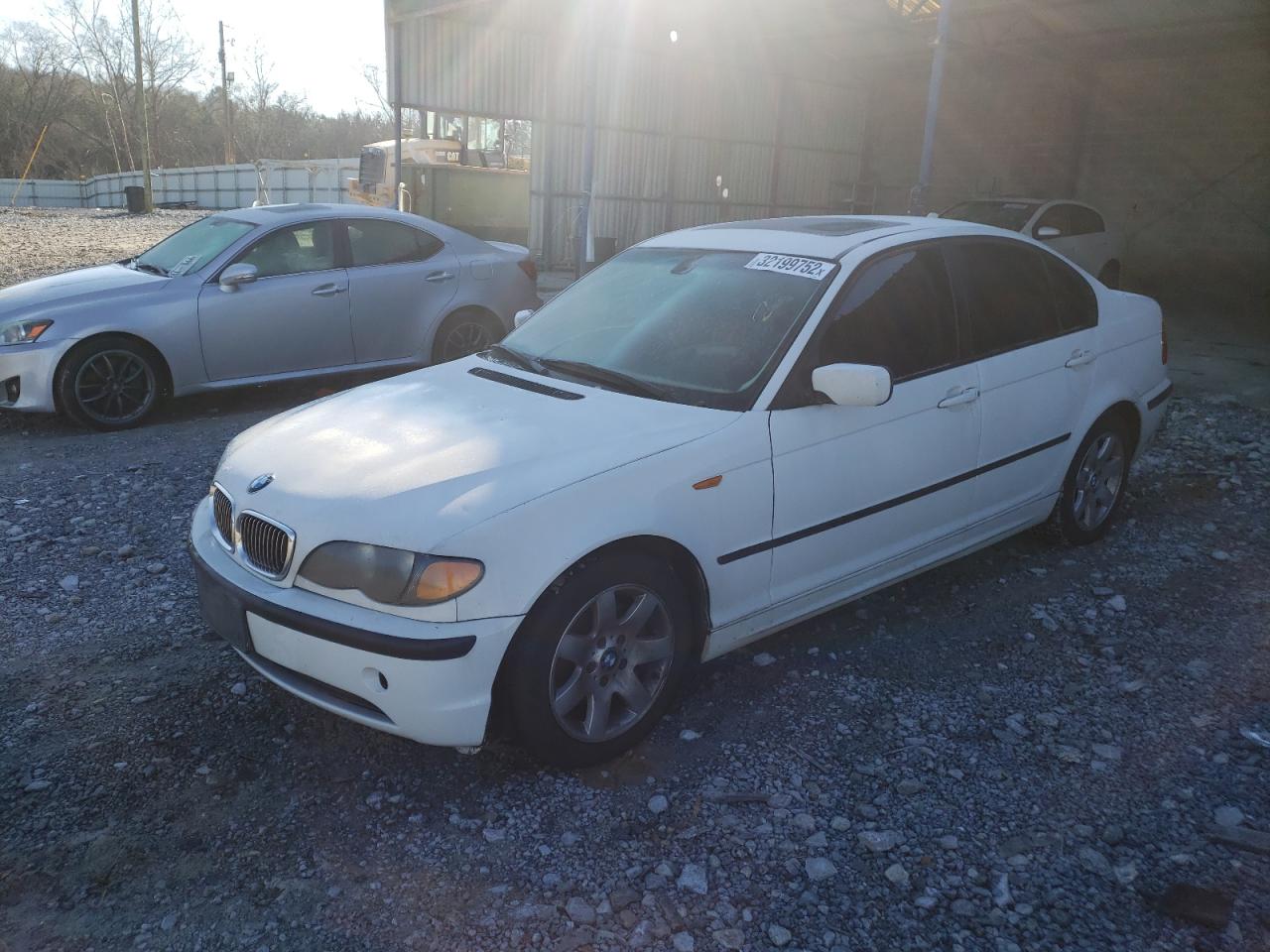 Photo 2 from auction – 2005 BMW 325 I with VIN WBAEV33475KW18920