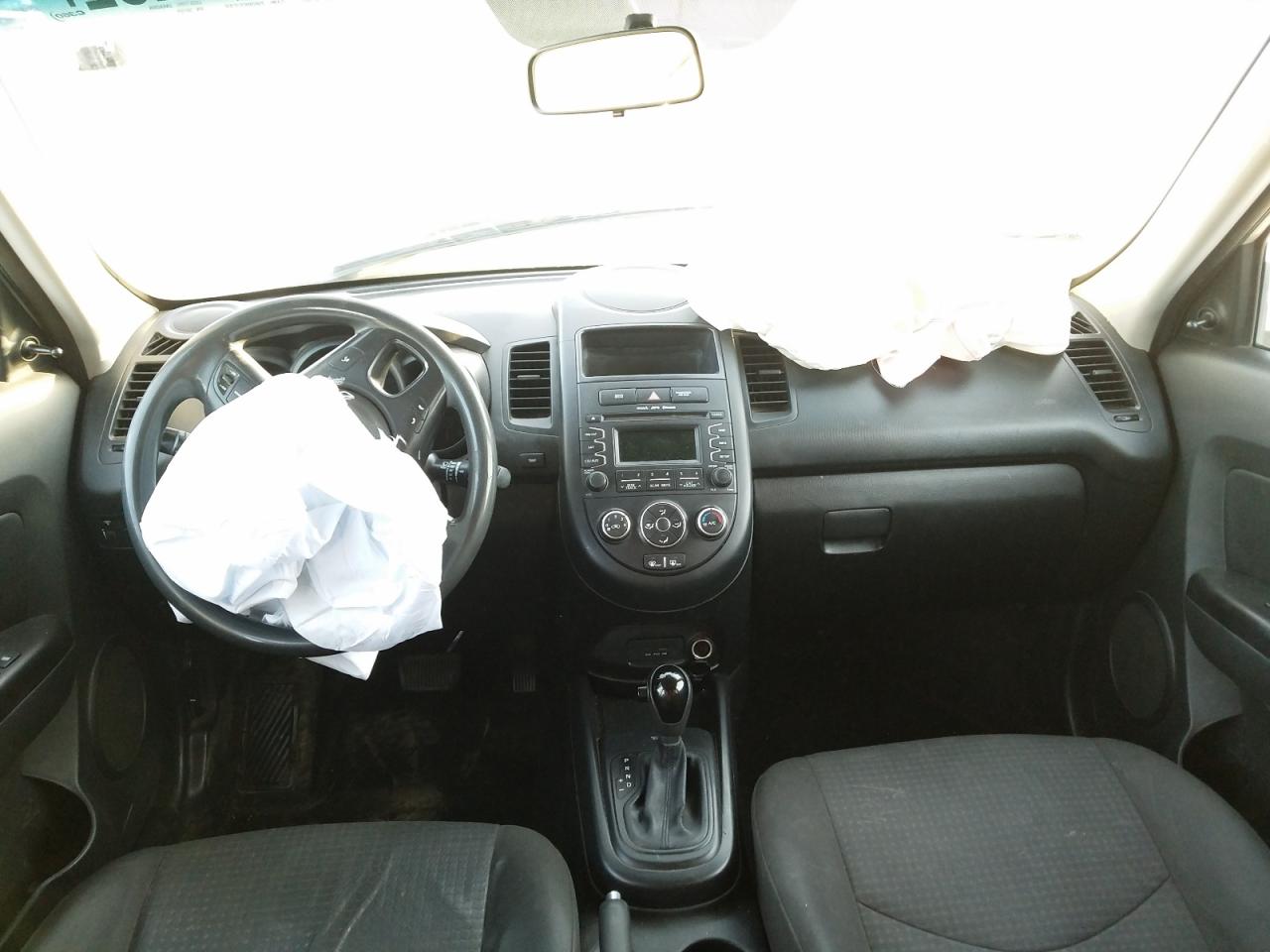 Photo 9 from auction – 2013 KIA SOUL with VIN KNDJT2A59D7506389