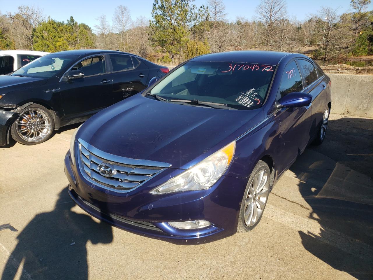 Photo 2 from auction – 2012 HYUNDAI SONATA SE with VIN 5NPEC4AB3CH480286