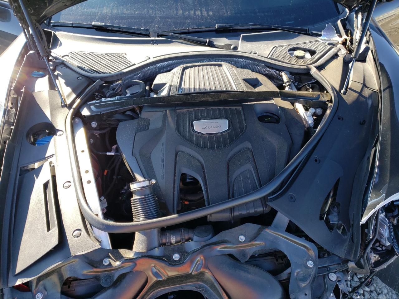 Photo 7 from auction – 2018 PORSCHE PANAMERA 4 with VIN WP0AA2A72JL103915