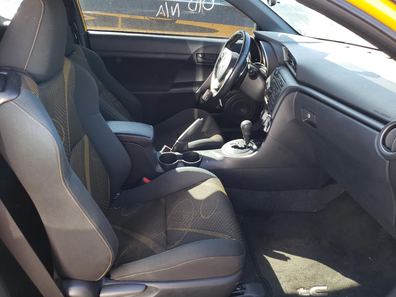 Photo 5 from auction – 2012 TOYOTA SCION TC with VIN JTKJF5C71C3023145