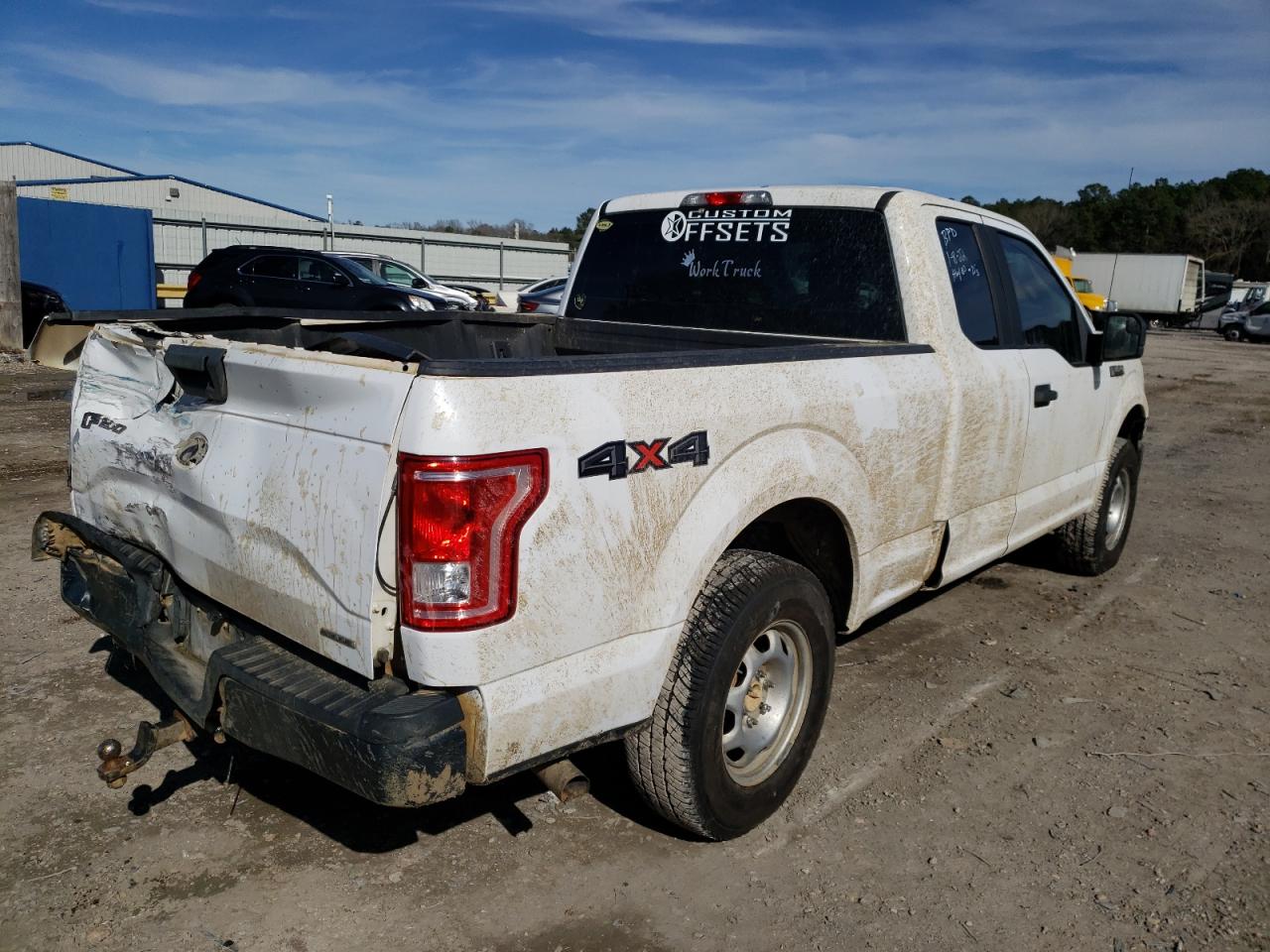 Photo 4 from auction – 2015 FORD F150 SUPER with VIN 1FTFX1EF2FKD44905