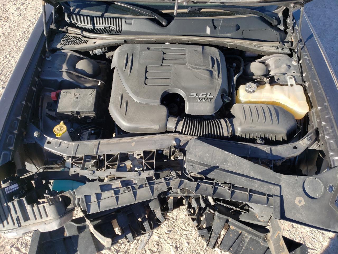 Photo 7 from auction – 2018 DODGE CHALLENGER with VIN 2C3CDZAG5JH138491