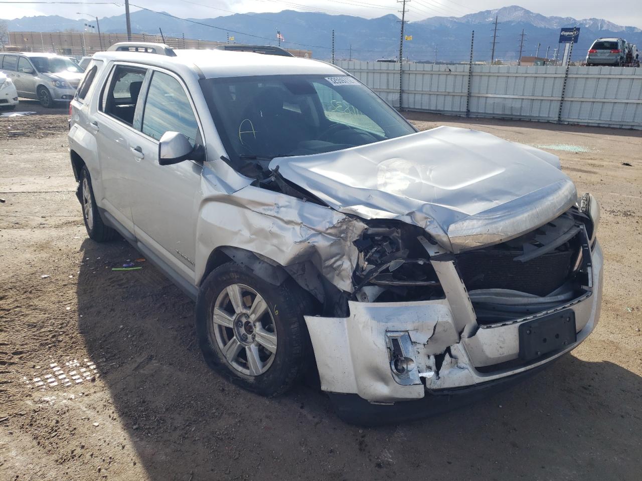 GMC TERRAIN SL 2015 with VIN 2GKFLWEK5F6100968 - Photo from auction