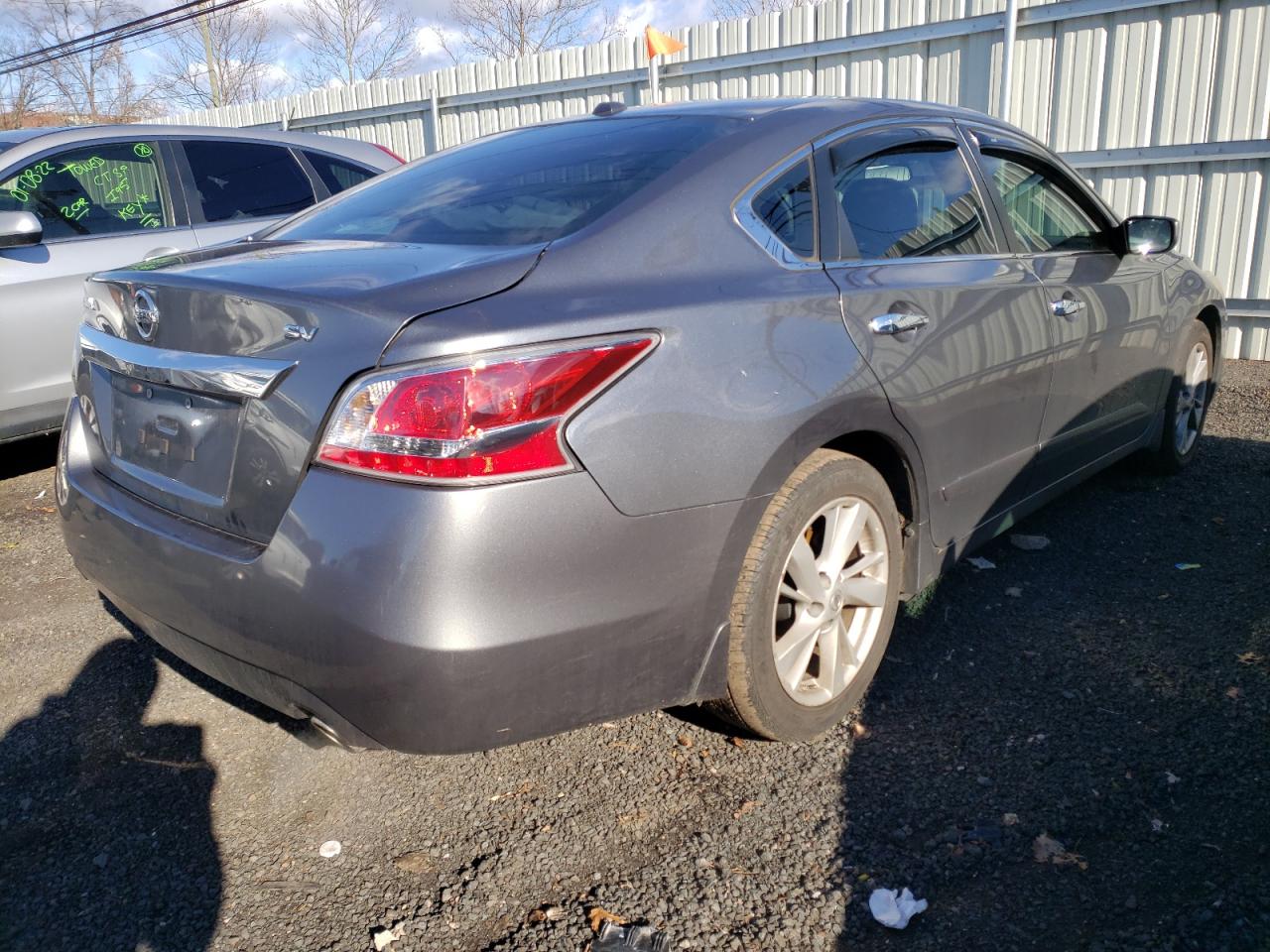 Photo 4 from auction – 2015 NISSAN ALTIMA 2.5 with VIN 1N4AL3AP9FC105965