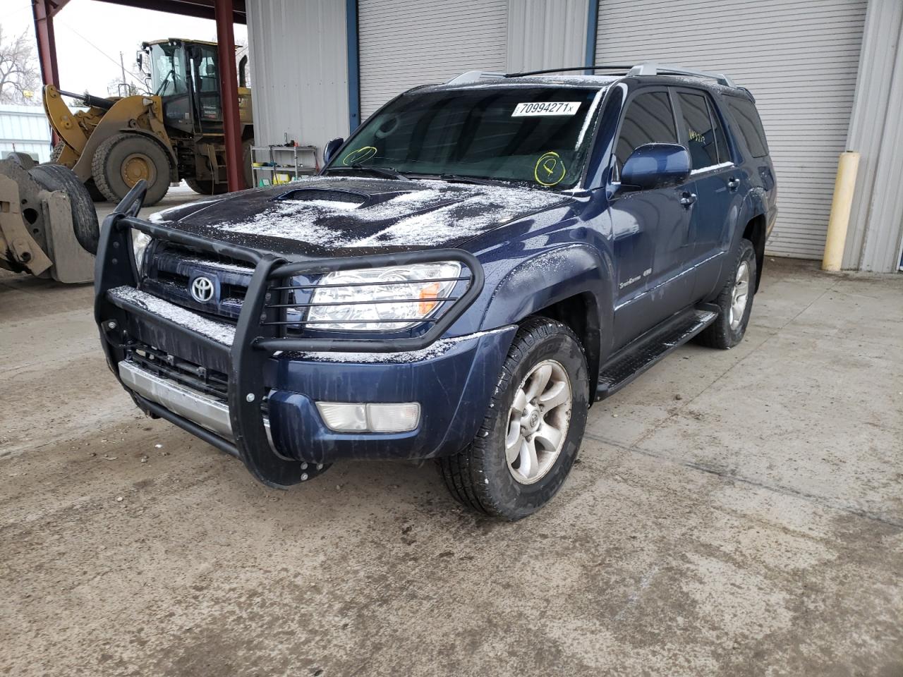 Photo 2 from auction – 2003 TOYOTA 4RUNNER SR with VIN JTEBU14RX38010922