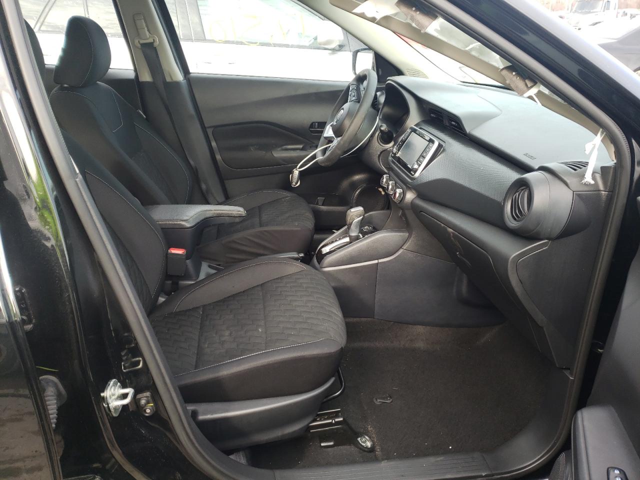 Photo 5 from auction – 2021 NISSAN KICKS S with VIN 3N1CP5BV0ML495360
