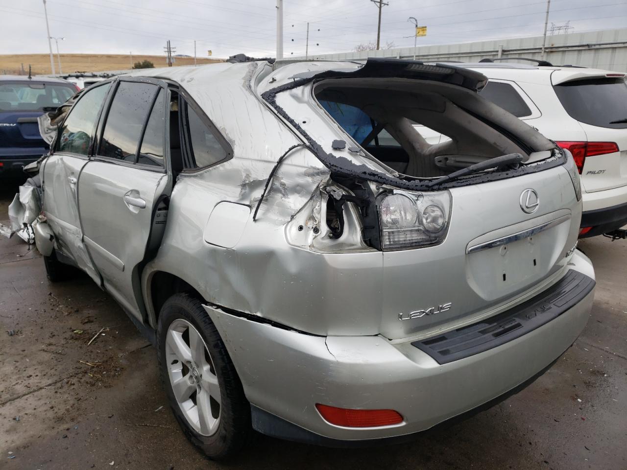 Photo 3 from auction – 2004 LEXUS RX 330 with VIN JTJHA31U640042050