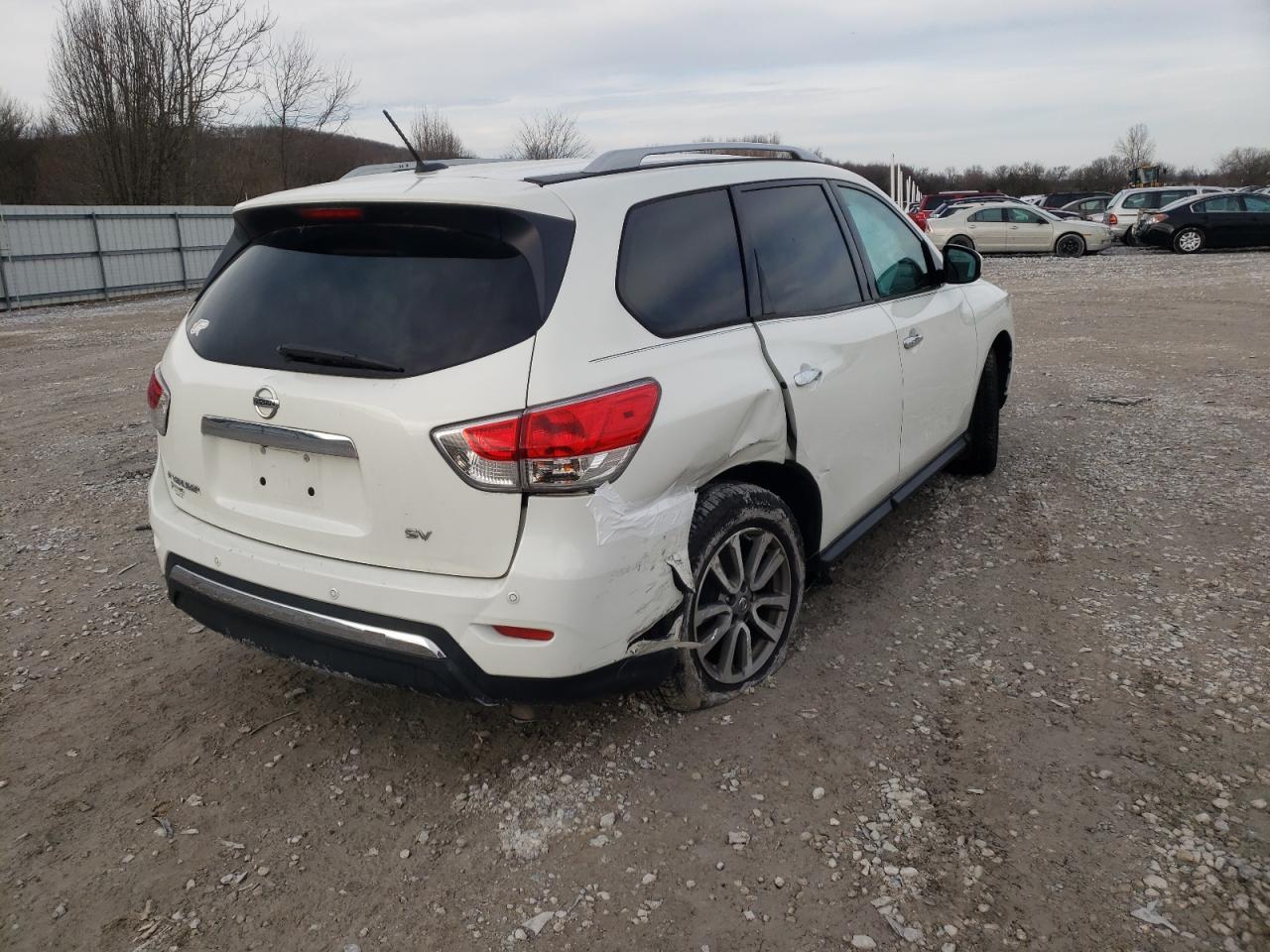 Photo 4 from auction – 2014 NISSAN PATHFINDER with VIN 5N1AR2MNXEC703215