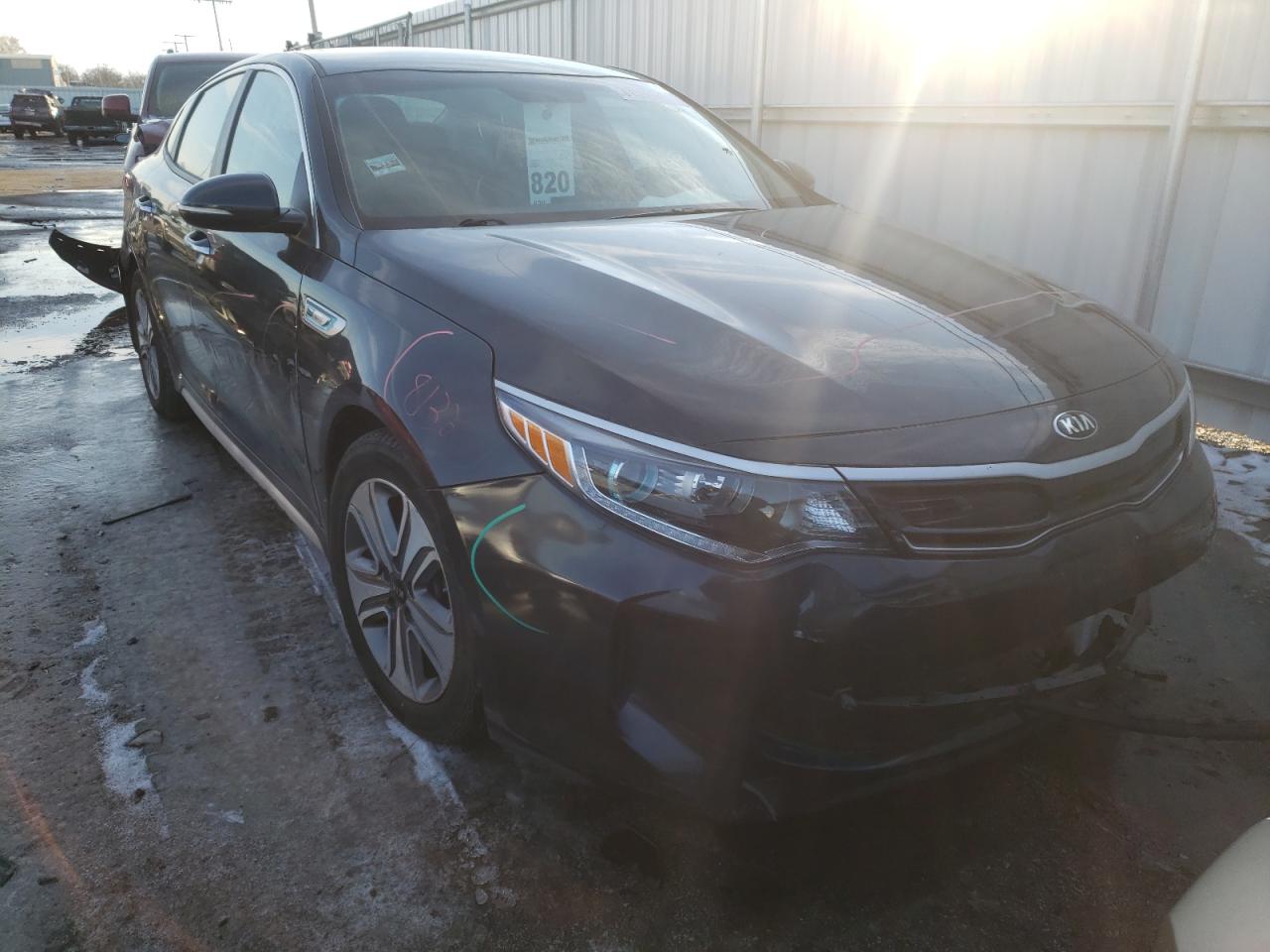 Photo 1 from auction – 2017 KIA OPTIMA HYB with VIN KNAGU4LE8H5012121