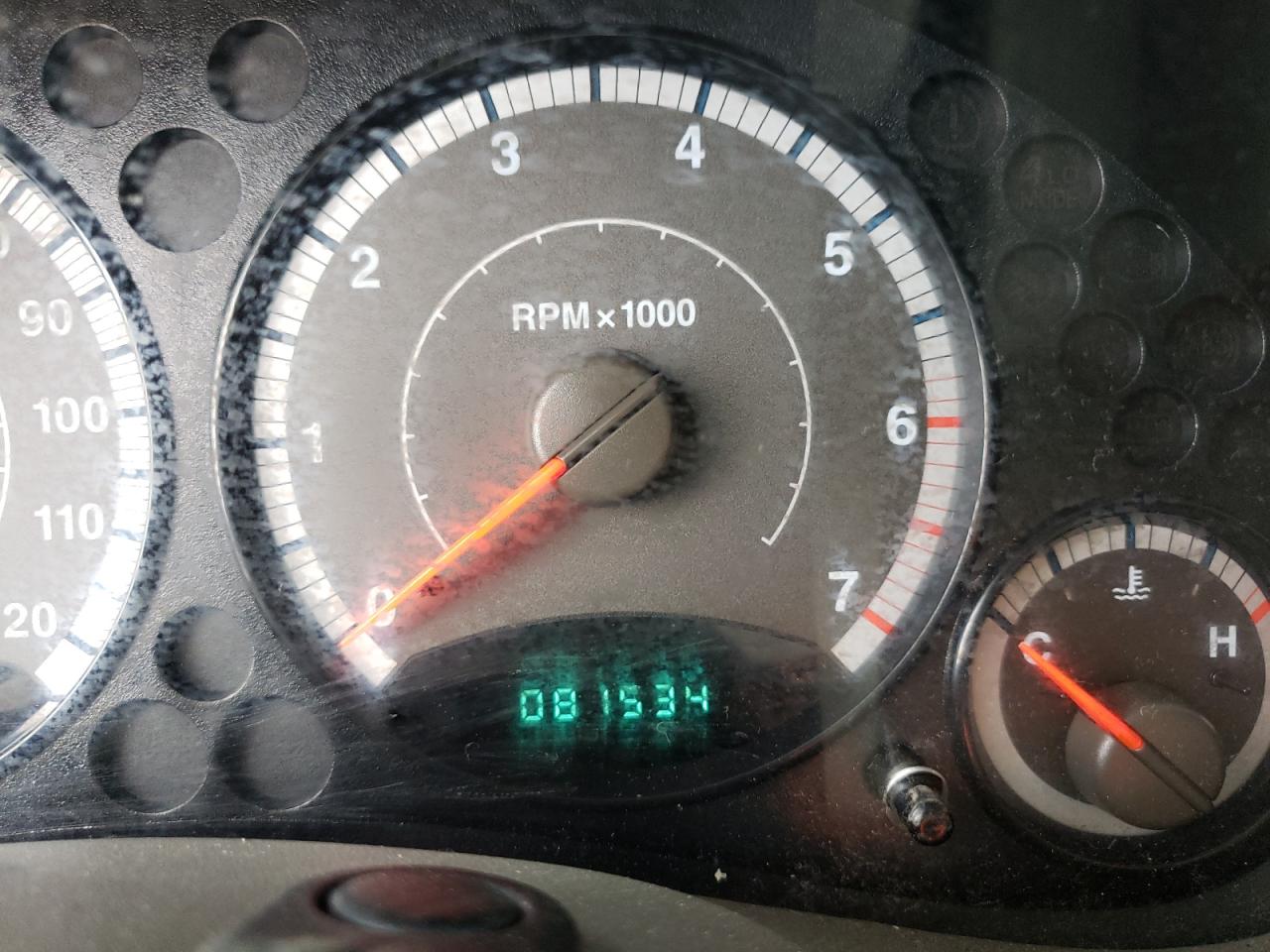 Photo 8 from auction – 2006 JEEP LIBERTY RE with VIN 1J4GL38K16W262509