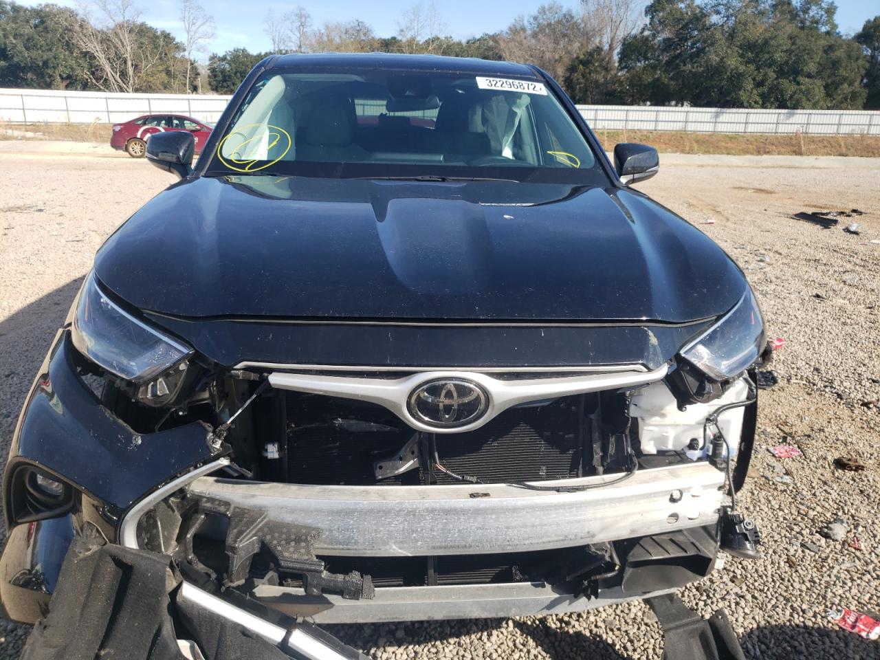 Photo 7 from auction – 2021 TOYOTA HIGHLANDER with VIN 5TDZZRAH9MS521842