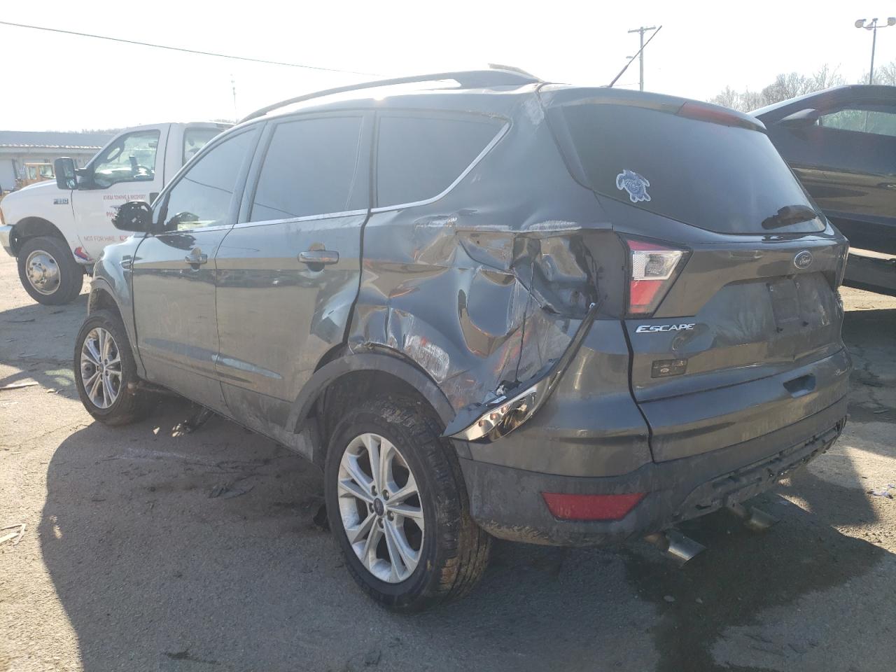 Photo 3 from auction – 2018 FORD ESCAPE SE with VIN 1FMCU0GD8JUC17912