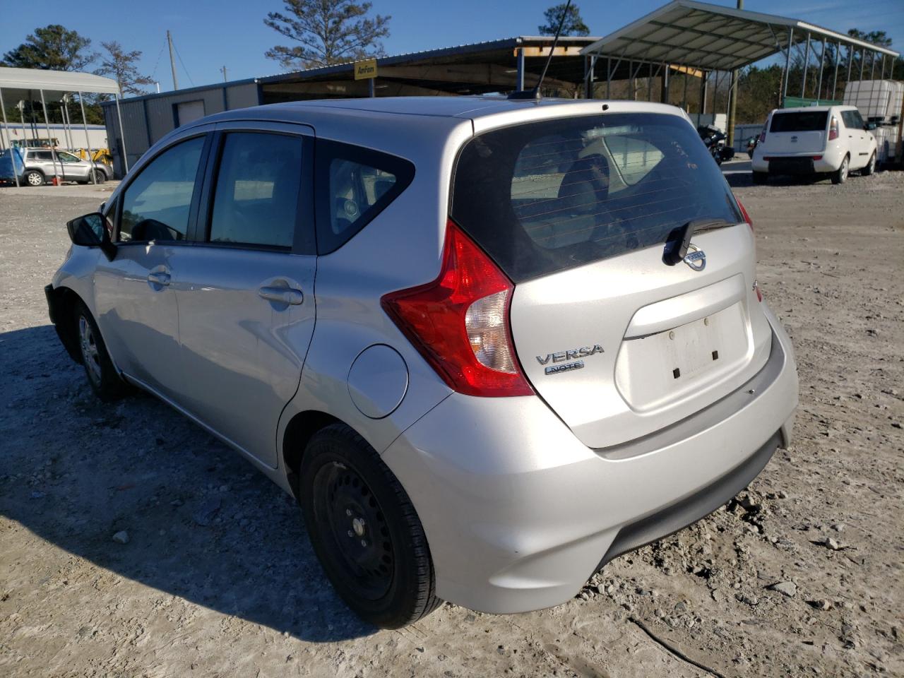 Photo 3 from auction – 2017 NISSAN VERSA NOTE with VIN 3N1CE2CP0HL375875