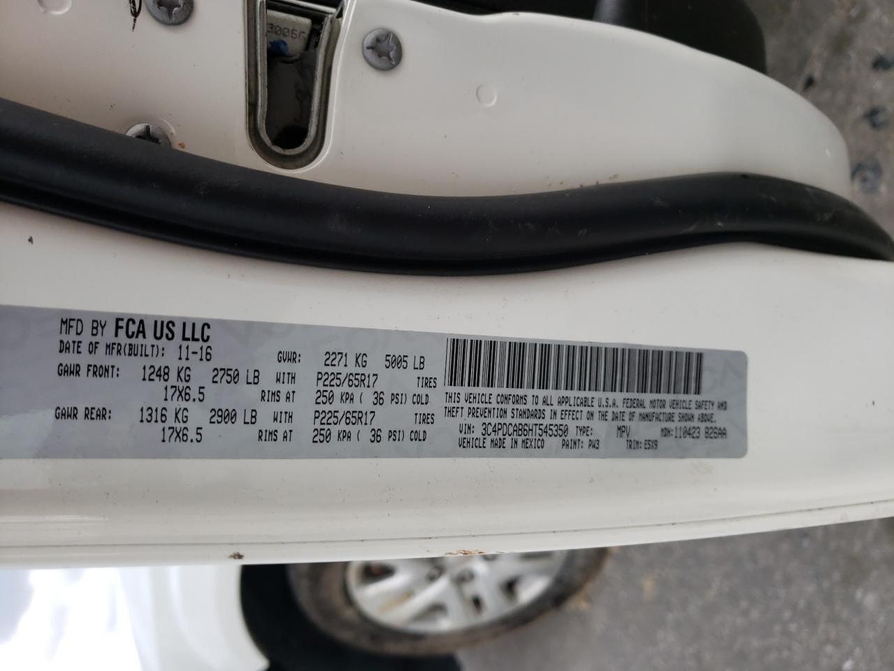 Photo 10 from auction – 2017 DODGE JOURNEY SE with VIN 3C4PDCAB6HT545350