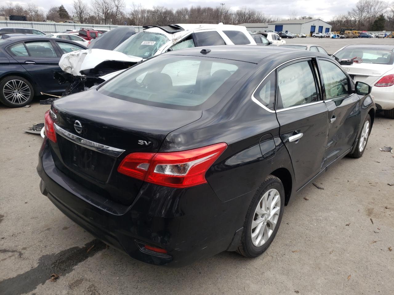 Photo 4 from auction – 2018 NISSAN SENTRA with VIN 3N1AB7AP3JY225655