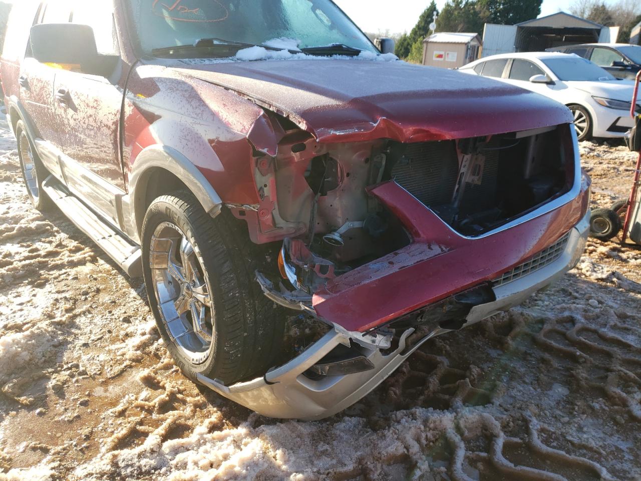 Photo 9 from auction – 2005 FORD EXPEDITION with VIN 1FMFU17595LA33828