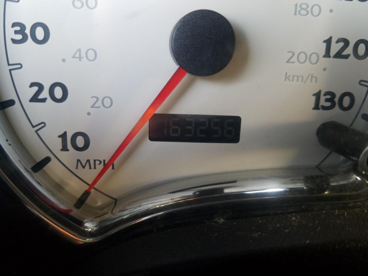 Photo 8 from auction – 2004 SATURN VUE with VIN 5GZCZ63414S871373