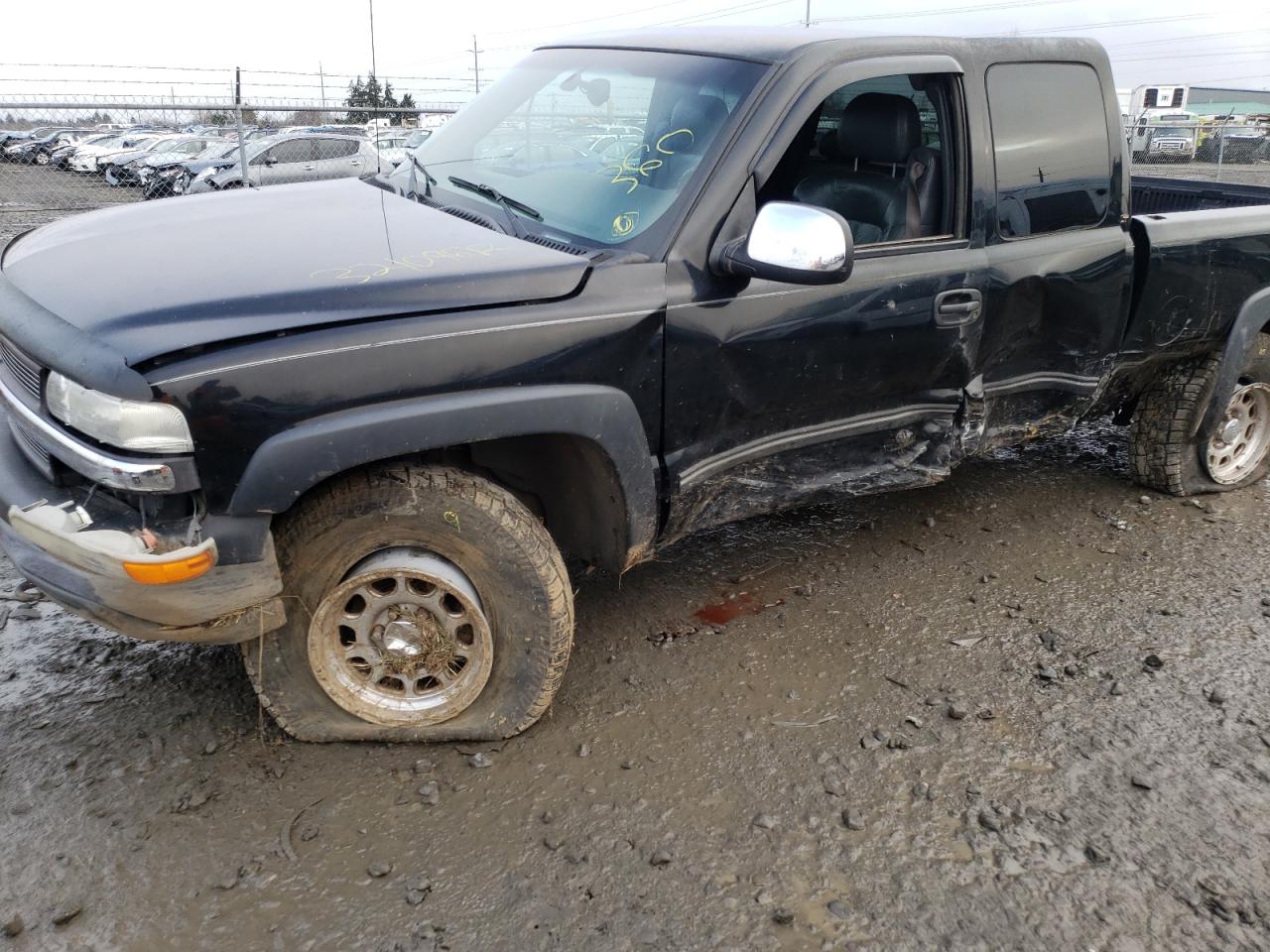 Photo 9 from auction – 2000 CHEVROLET SILVERADO with VIN 1GCEK19T9YE386791