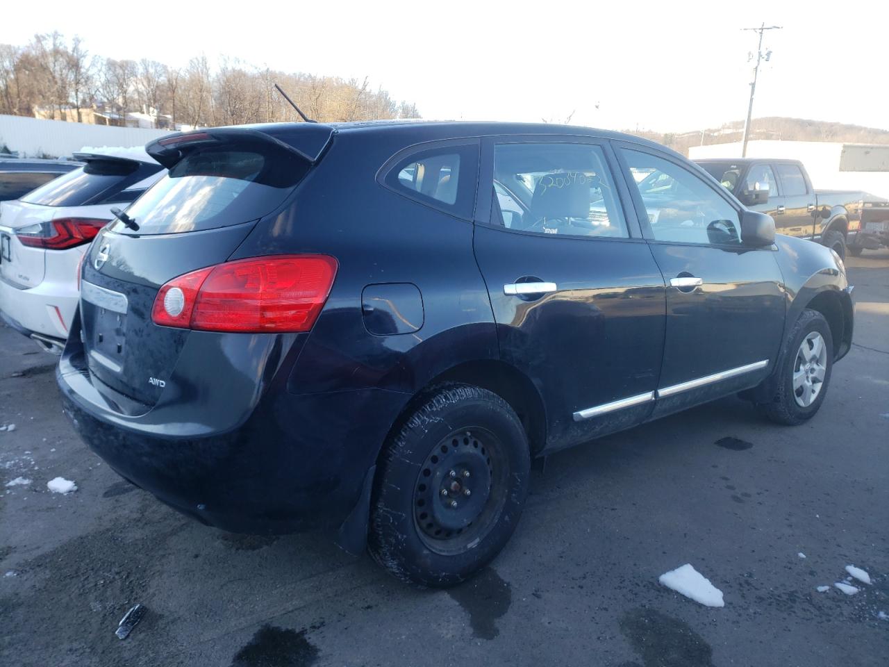 Photo 4 from auction – 2011 NISSAN ROGUE S with VIN JN8AS5MV9BW679899