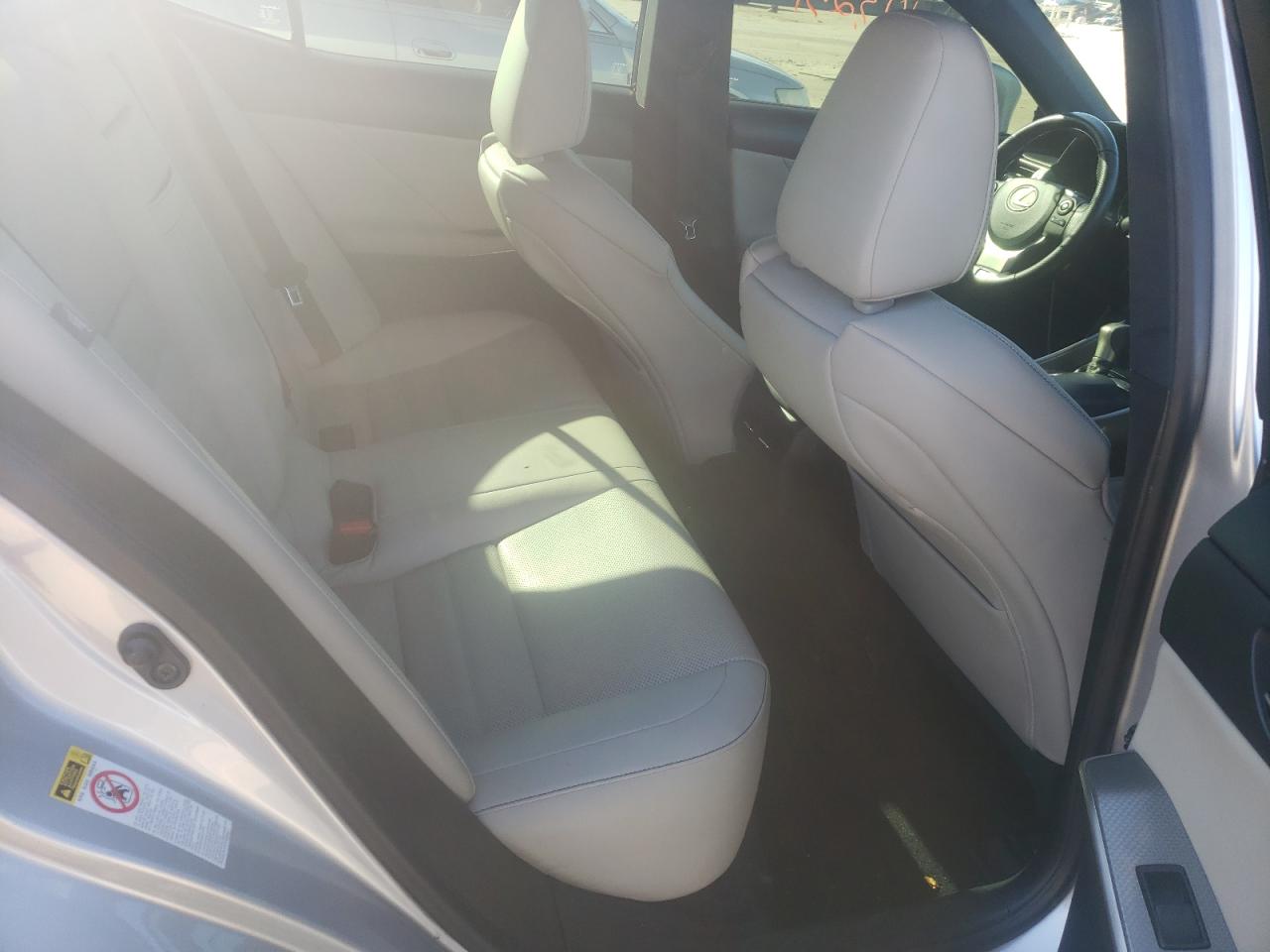 Photo 6 from auction – 2014 LEXUS IS 250 with VIN JTHBF1D21E5014040