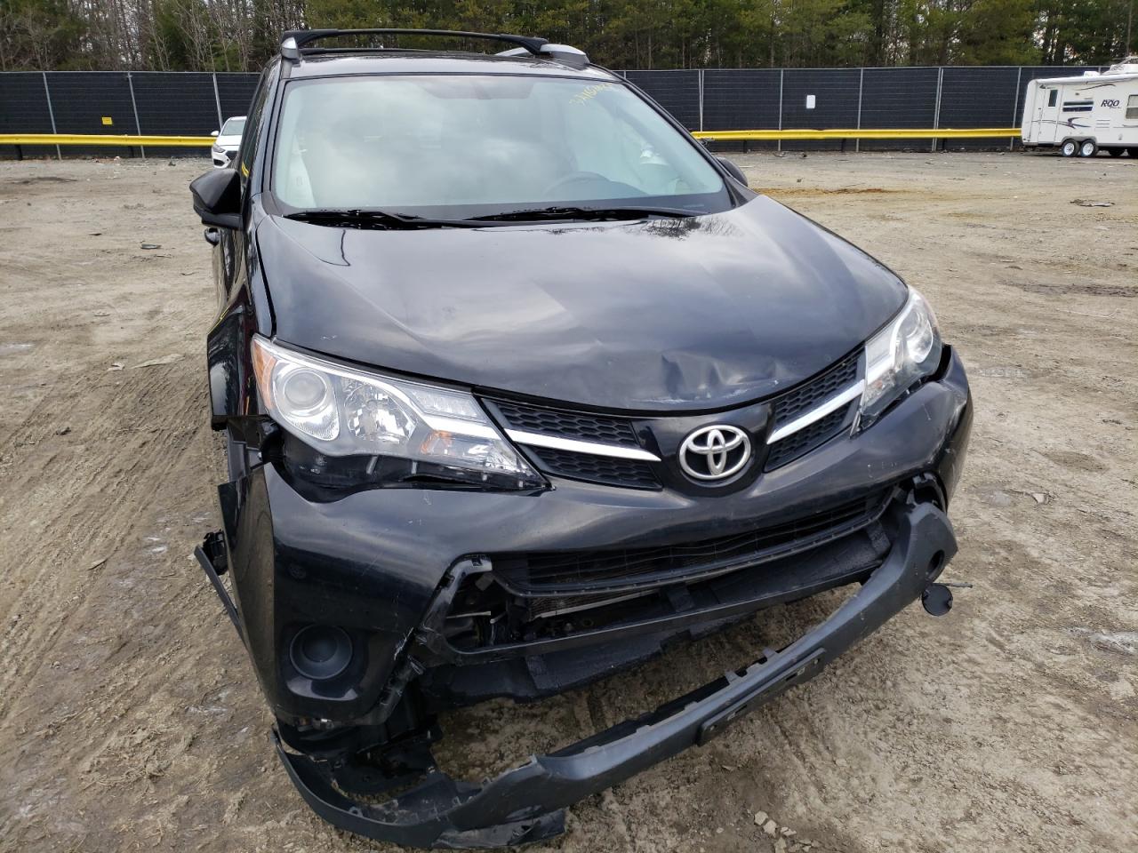 Photo 9 from auction – 2013 TOYOTA RAV4 LE with VIN 2T3ZFREV4DW030960