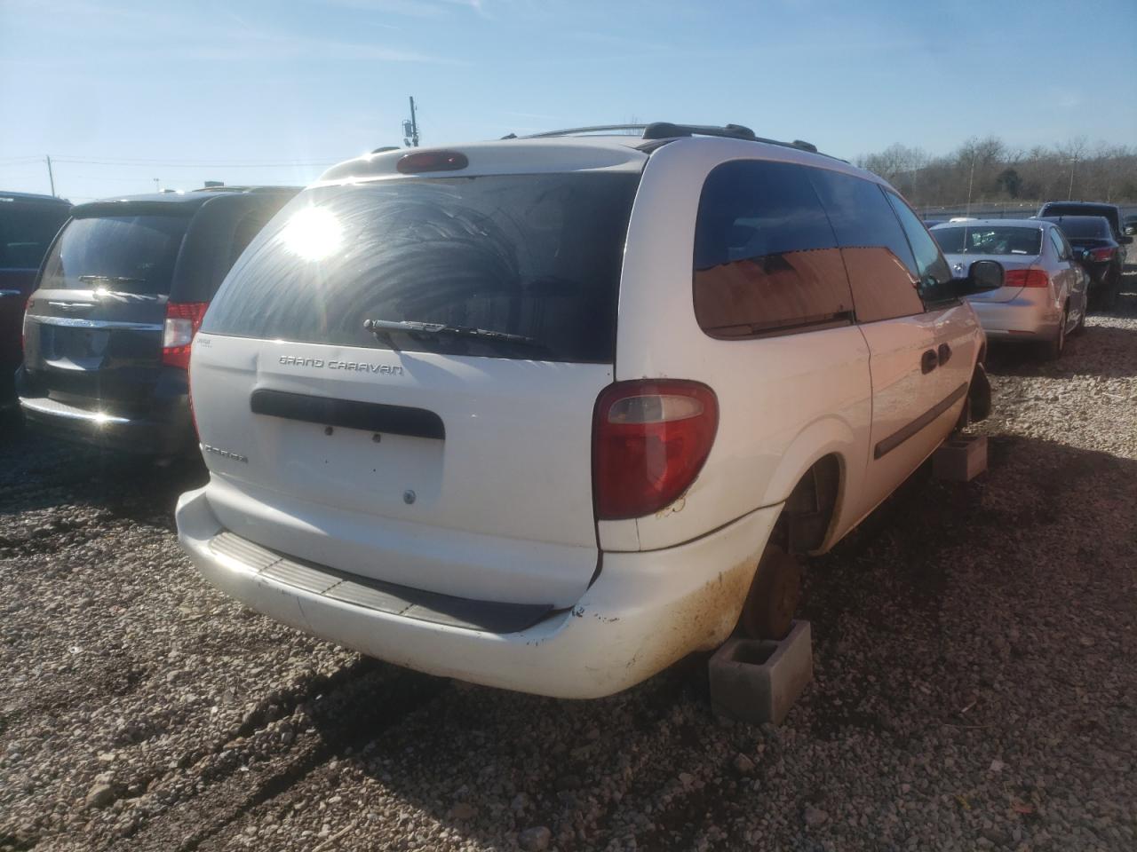 Photo 4 from auction – 2005 DODGE GRAND CARA with VIN 1D4GP24R25B207017