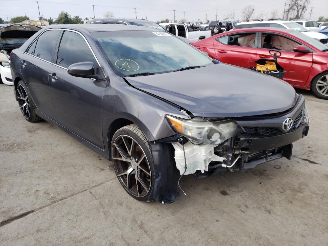 Photo 1 from auction – 2014 TOYOTA CAMRY L with VIN 4T1BF1FK6EU869297