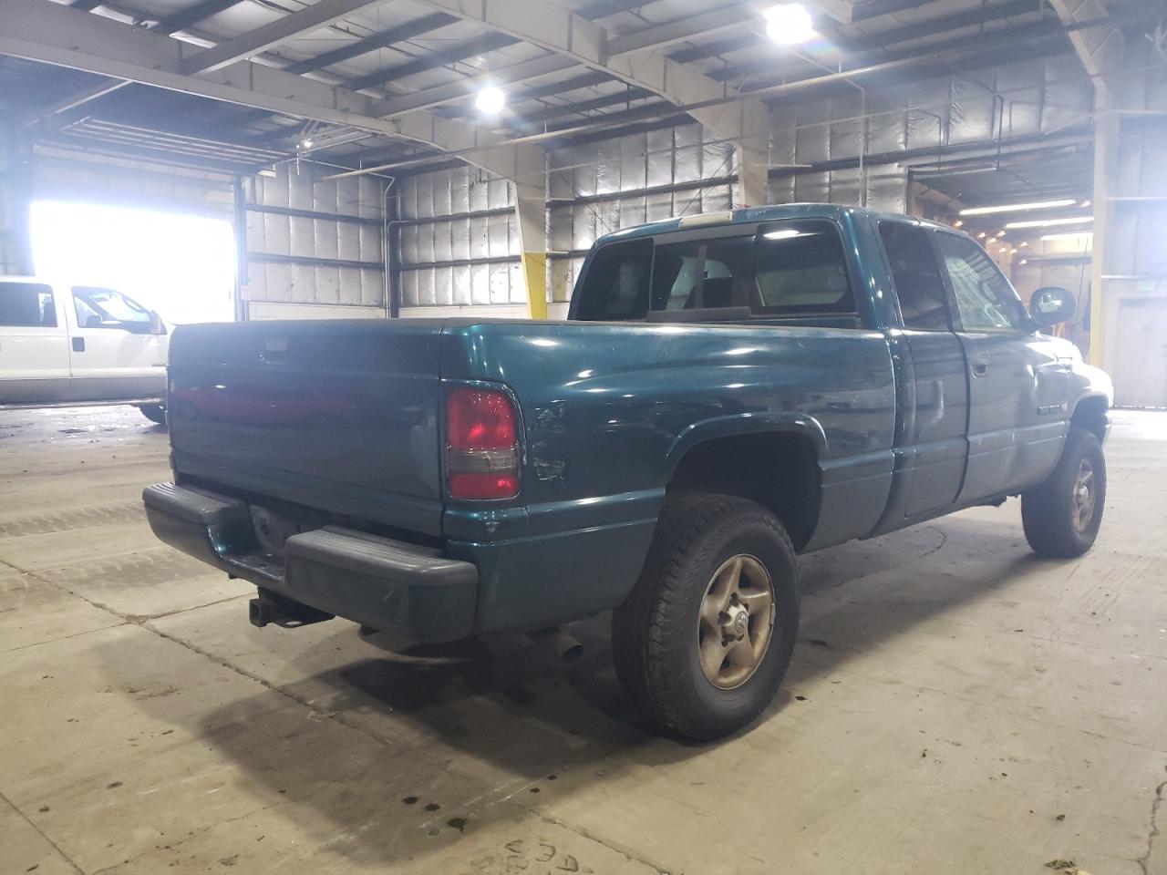 Photo 4 from auction – 1998 DODGE RAM 1500 with VIN 3B7HF13Z0WG227498