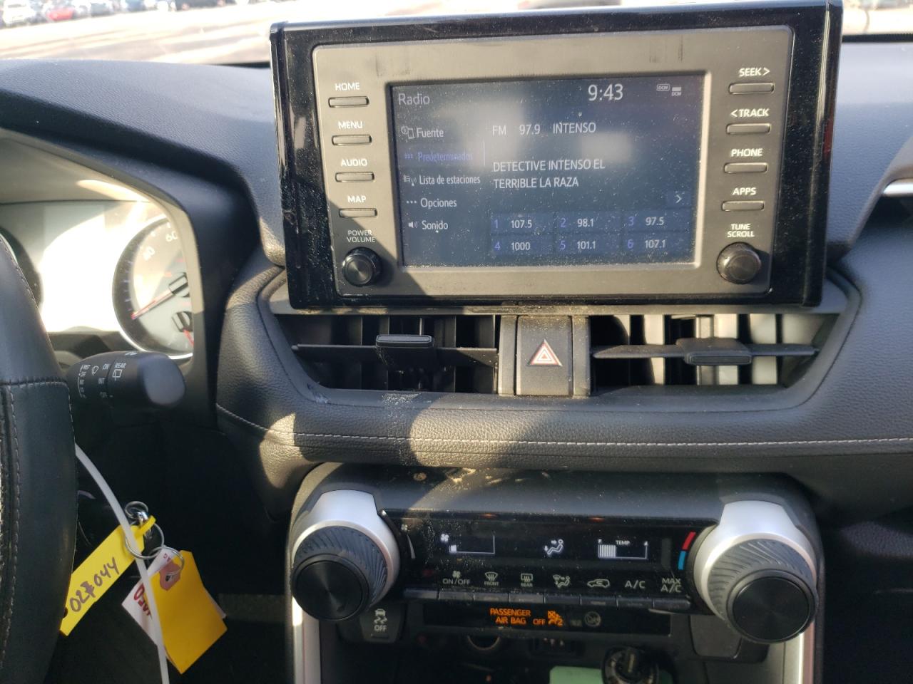 Photo 9 from auction – 2019 TOYOTA RAV4 LE with VIN JTMH1RFV6KD027044