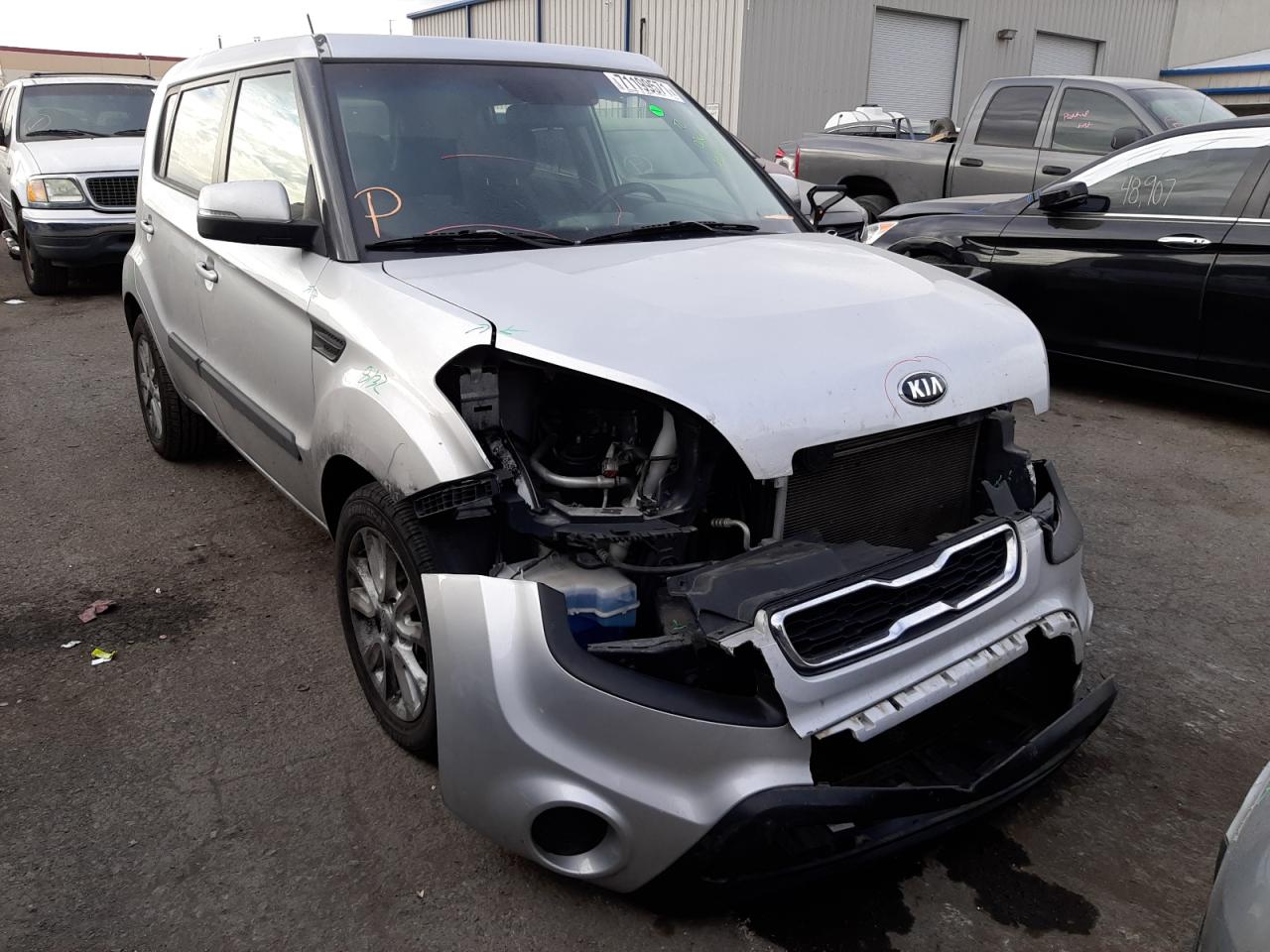 Фото 1 с аукциона – 2013 KIA SOUL + с VIN KNDJT2A60D7762008