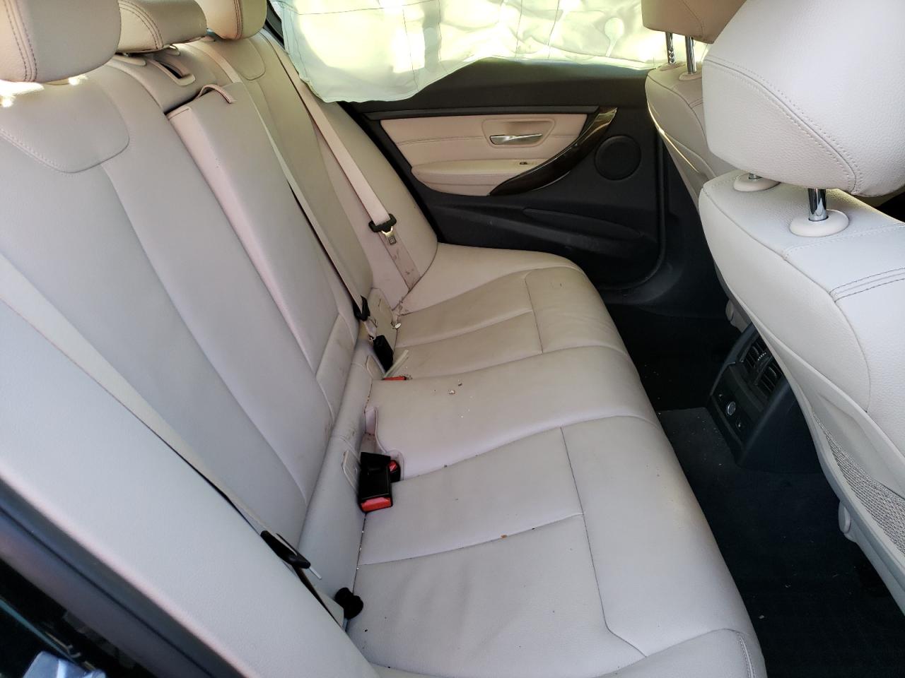 Photo 6 from auction – 2015 BMW 328 XI with VIN WBA3B3G52FNT68943