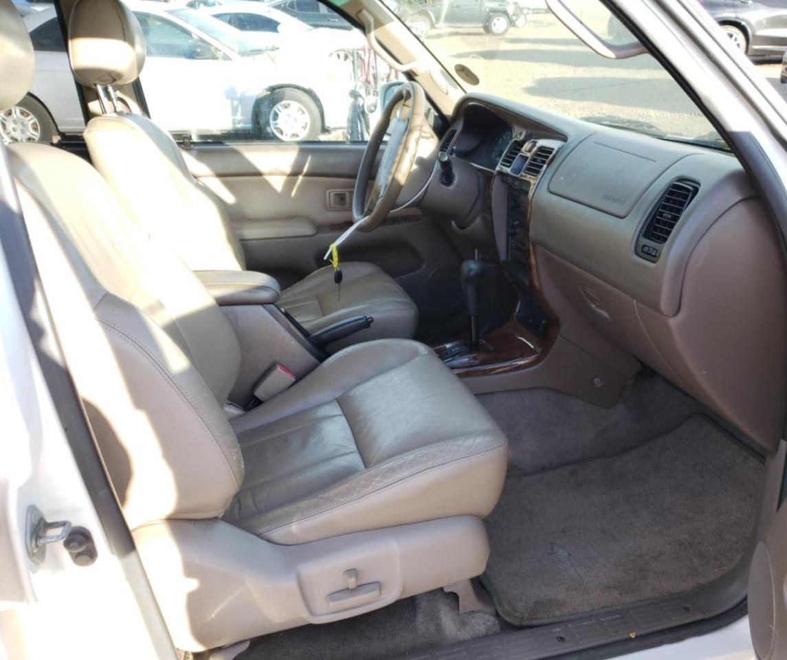Photo 5 from auction – 2000 TOYOTA 4RUNNER LI with VIN JT3GN87R3Y0138635