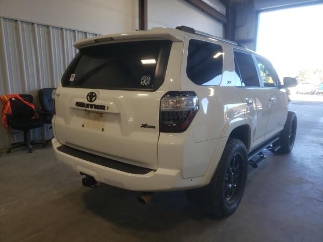 Photo 4 from auction – 2020 TOYOTA 4RUNNER SR with VIN JTEBU5JR3L5744413