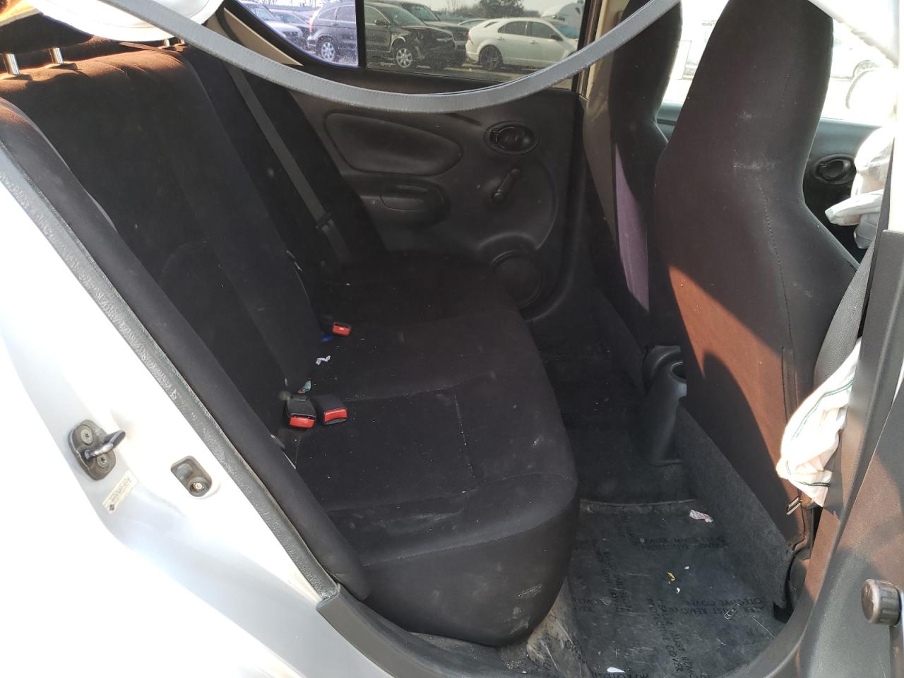Photo 6 from auction – 2012 NISSAN VERSA S with VIN 3N1CN7AP2CL900735
