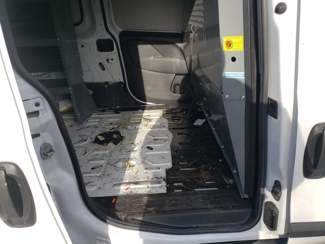Photo 6 from auction – 2016 RAM PROMASTER with VIN ZFBERFBTXG6C01469