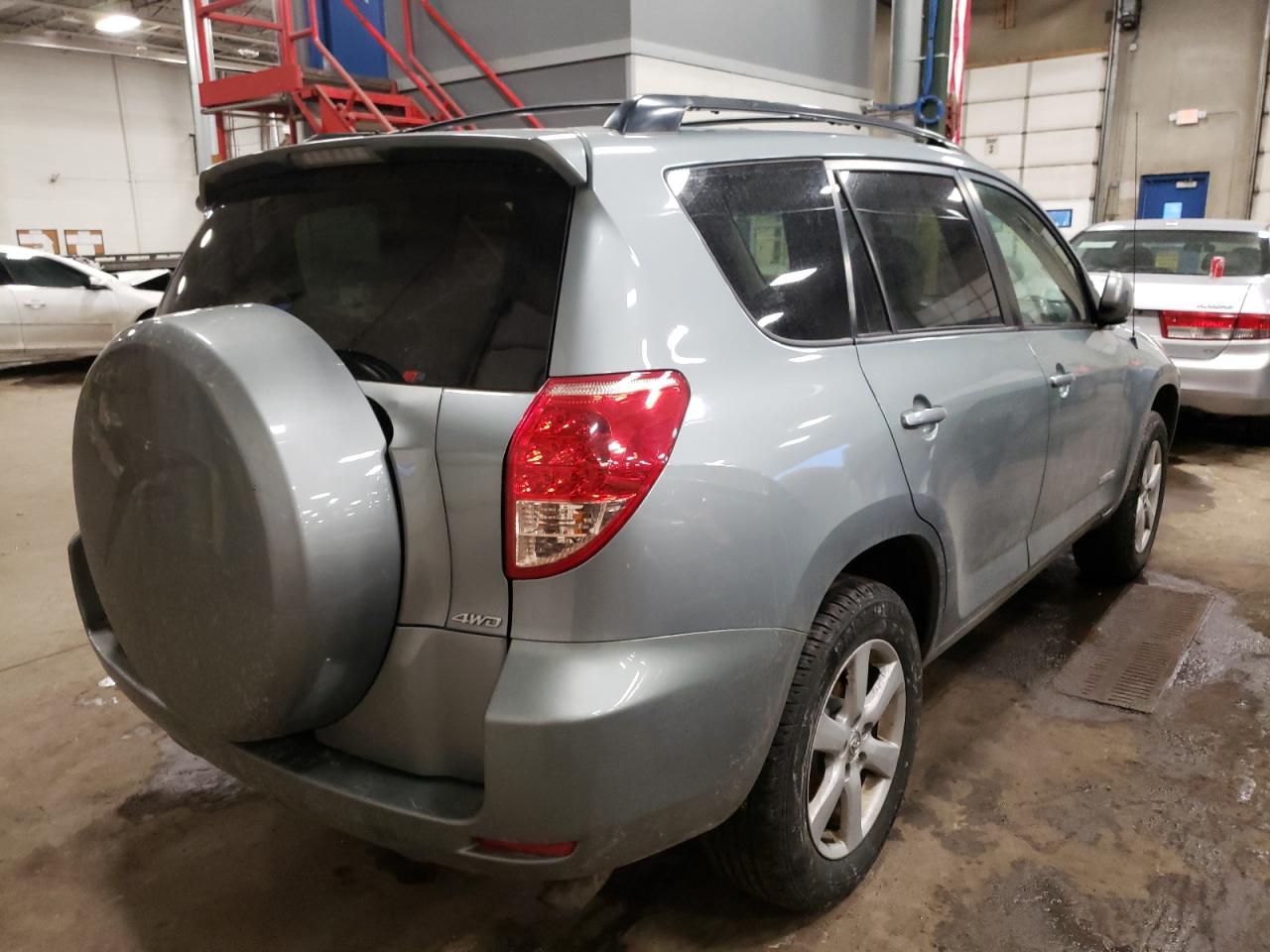 Photo 4 from auction – 2007 TOYOTA RAV4 LIMIT with VIN JTMBD31V876039743