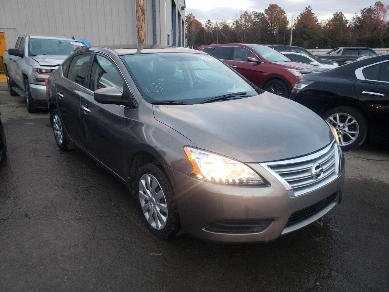 Photo 1 from auction – 2015 NISSAN SENTRA S with VIN 3N1AB7AP2FL681215