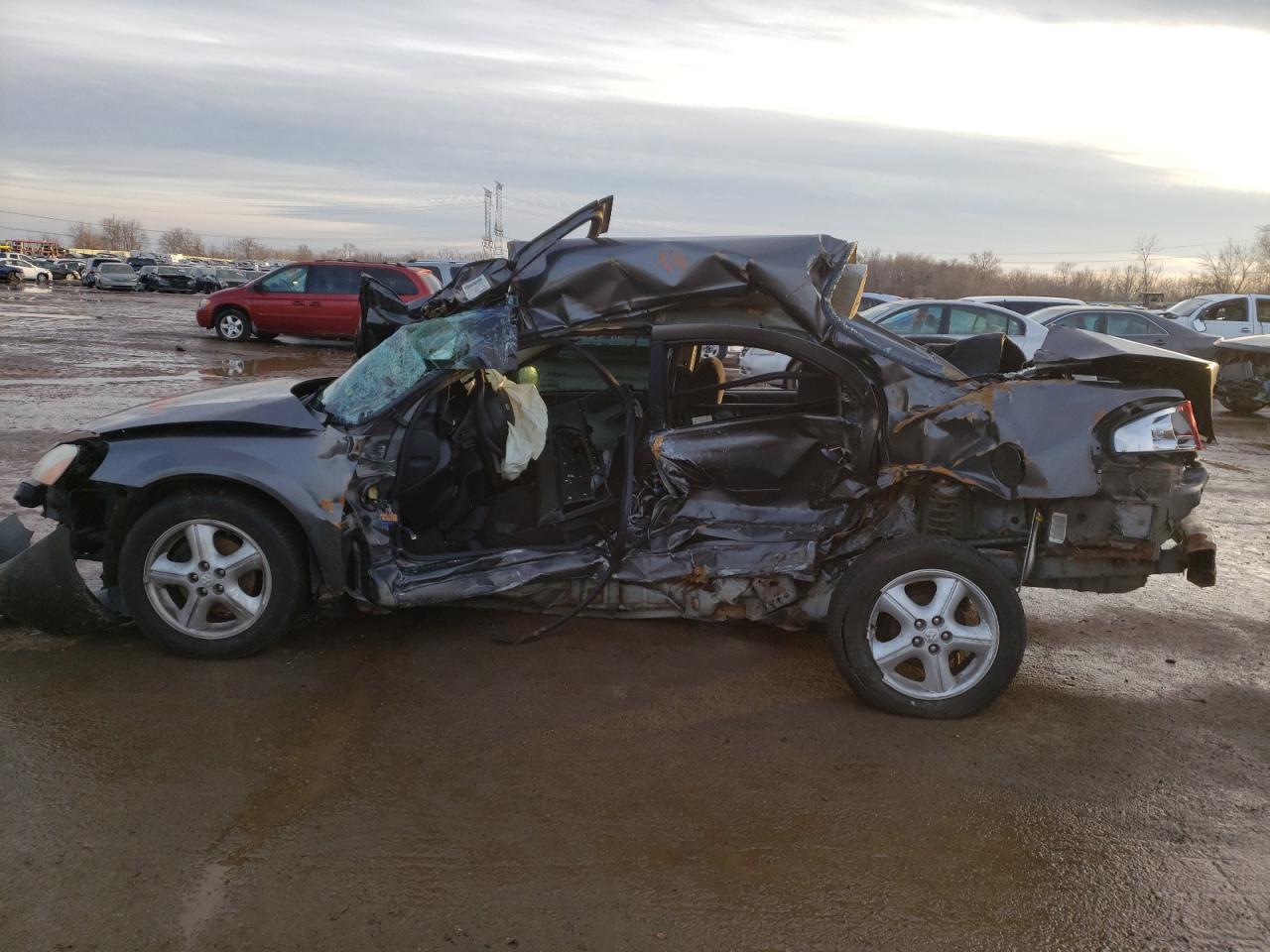 Photo 9 from auction – 2005 DODGE STRATUS SX with VIN 1B3EL46R35N605569