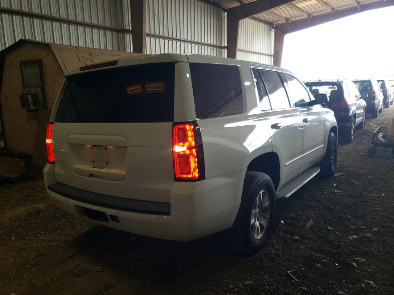 Photo 4 from auction – 2016 CHEVROLET TAHOE POLI with VIN 1GNLCDKC7GR381071