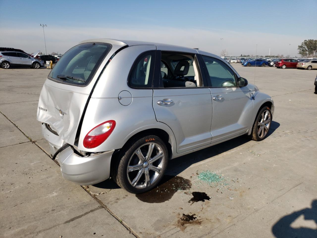 Photo 4 from auction – 2008 CHRYSLER PT CRUISER with VIN 3A8FY48B58T132307