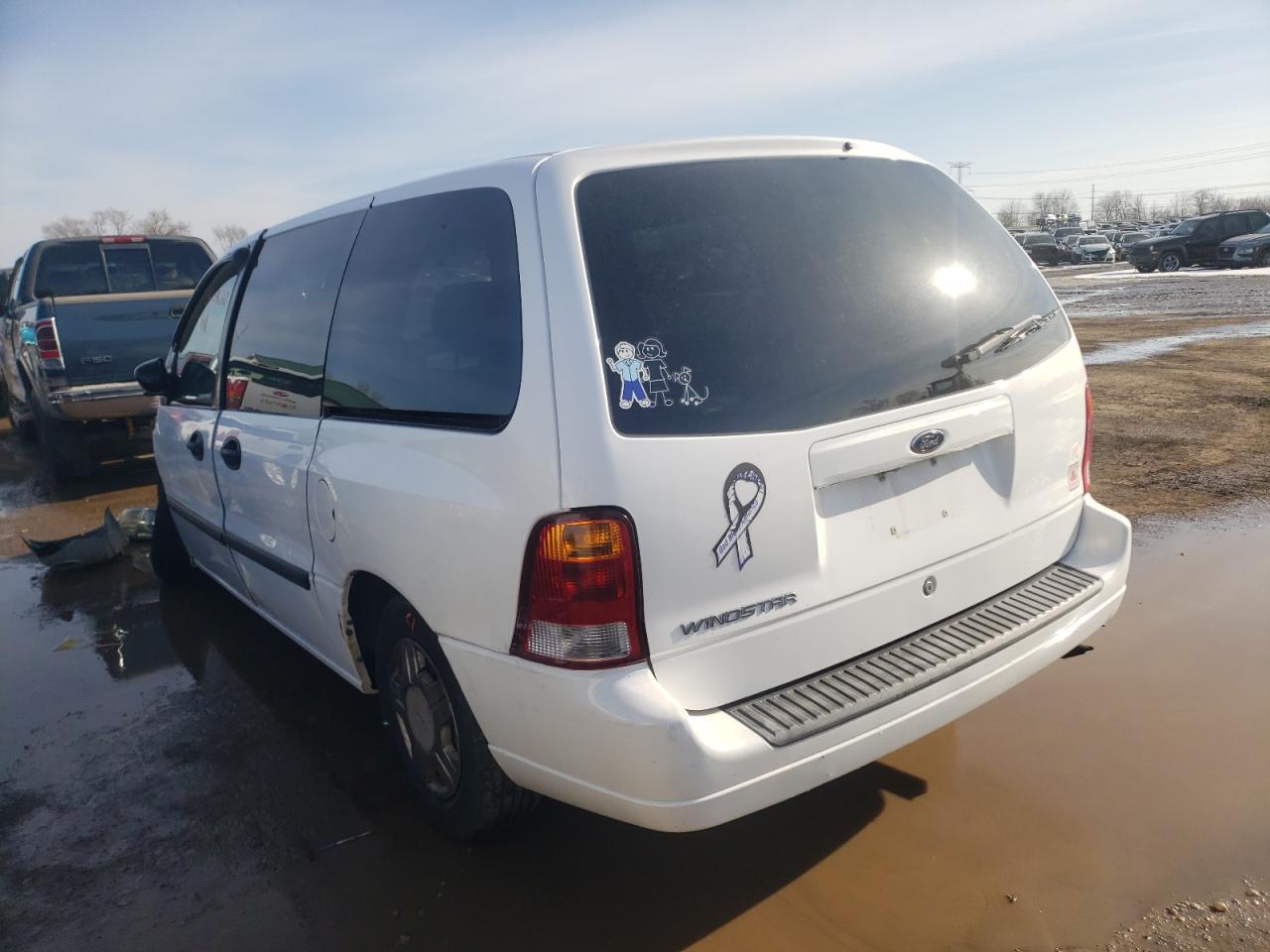 Photo 3 from auction – 2003 FORD WINDSTAR W with VIN 2FMZA50443BA52492