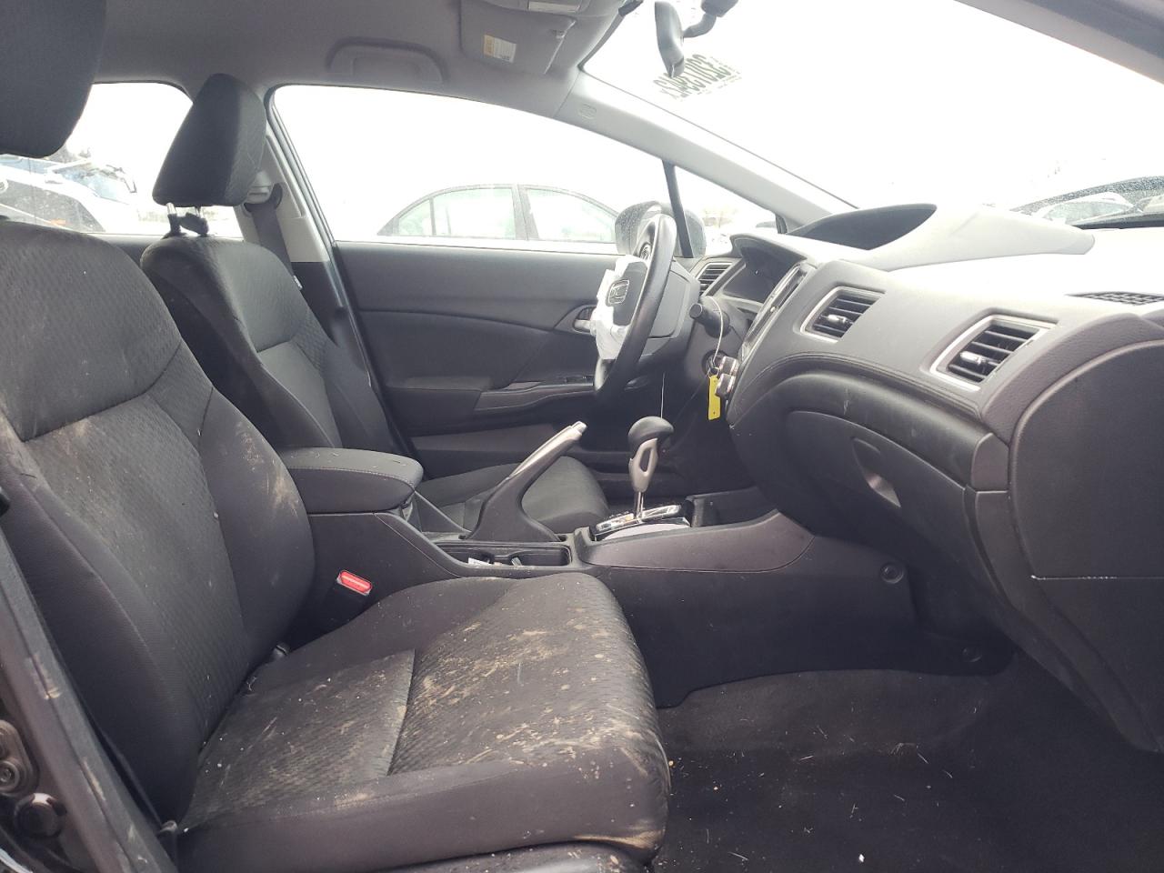 Photo 5 from auction – 2014 HONDA CIVIC LX with VIN 19XFB2F5XEE261377