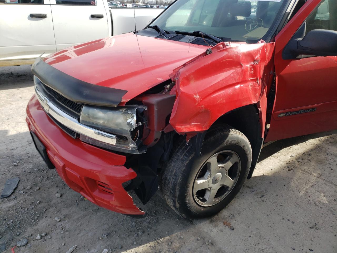 Photo 9 from auction – 2002 CHEVROLET TRAILBLAZE with VIN 1GNDS13S222299293