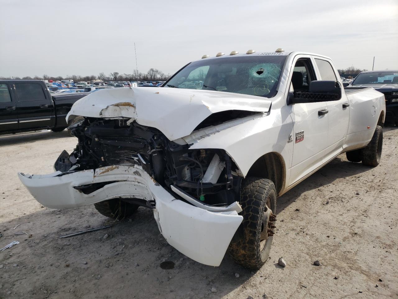 Photo 2 from auction – 2011 DODGE RAM 3500 with VIN 3D73Y4CL3BG613995