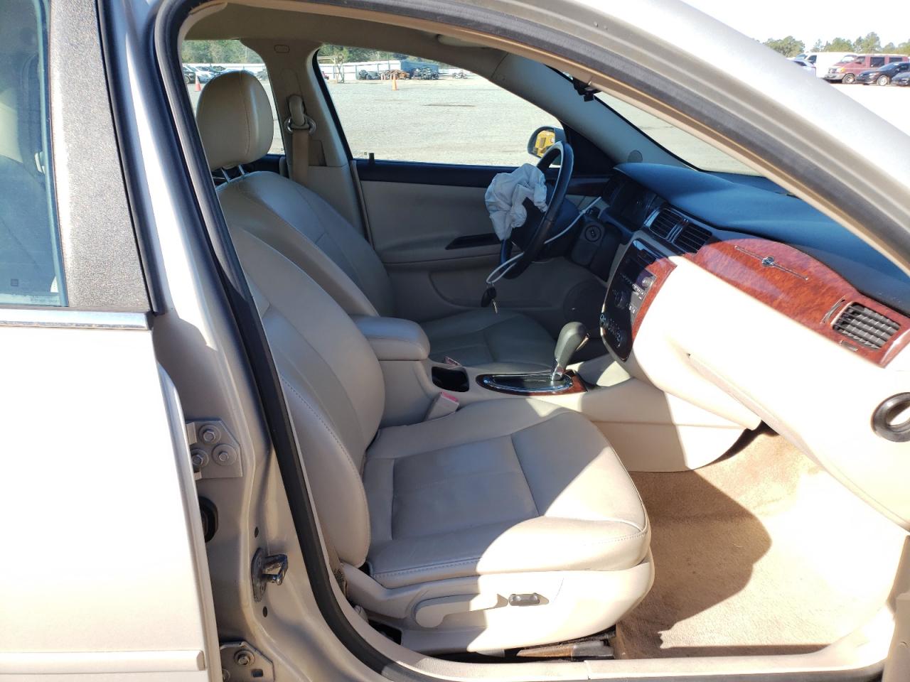 Photo 5 from auction – 2009 CHEVROLET IMPALA 1LT with VIN 2G1WT57KX91154067
